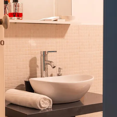 Mn Place Bed and Breakfast Ταράντο