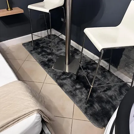 Mn Place Bed and Breakfast 4*