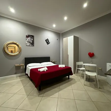 Mn Place Bed and Breakfast 4*