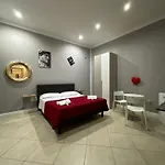 Mn Place Nocleg ze śniadaniem 4*
