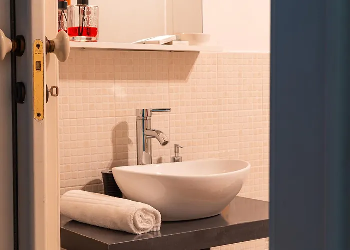 Mn Place Frühstückspension Taranto